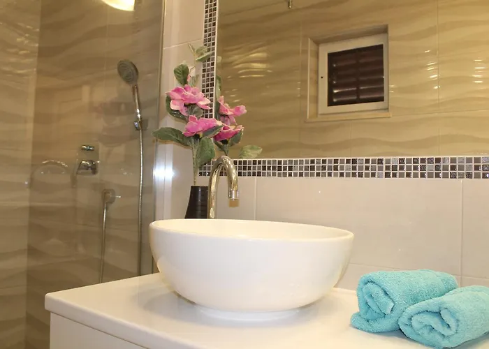 Nada * דוברובניק