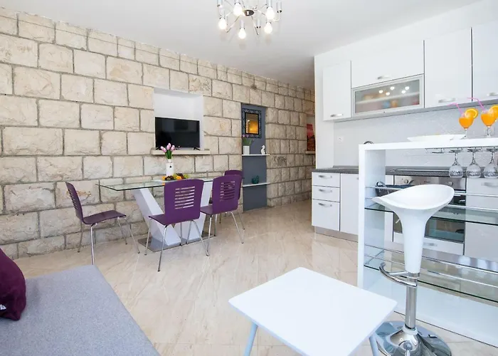 Nada * דוברובניק