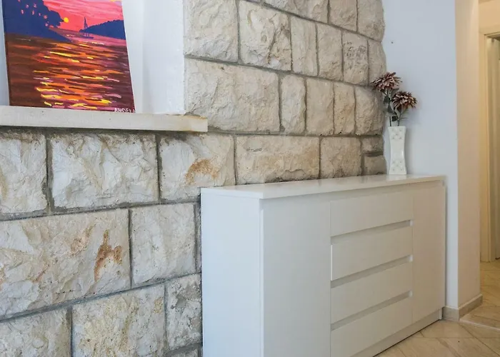 Nada Apartament *